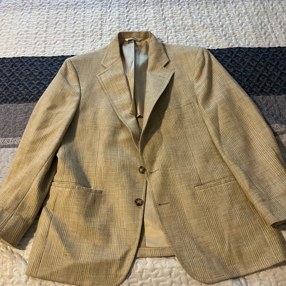 Classic Tan Women’s Blazer